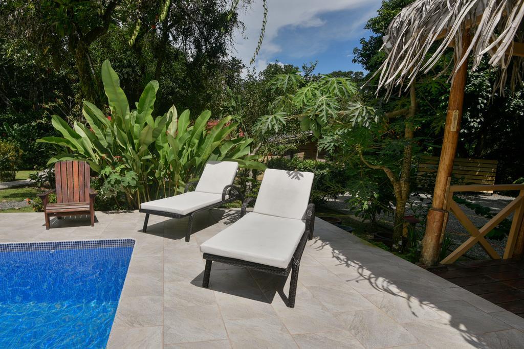 Hotel El Mono Feliz Ojochal Eksteriør bilde