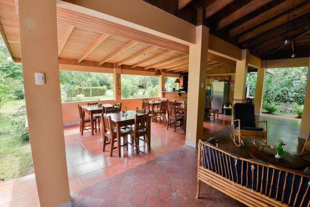 Hotel El Mono Feliz Ojochal Eksteriør bilde